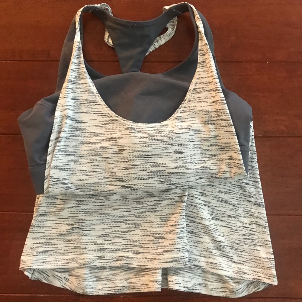 LuluLemon Tank Top Built in Sports Bra 10 EUC